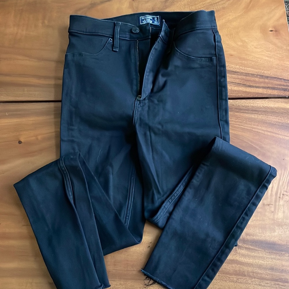 A&F high rise skinny jeans black